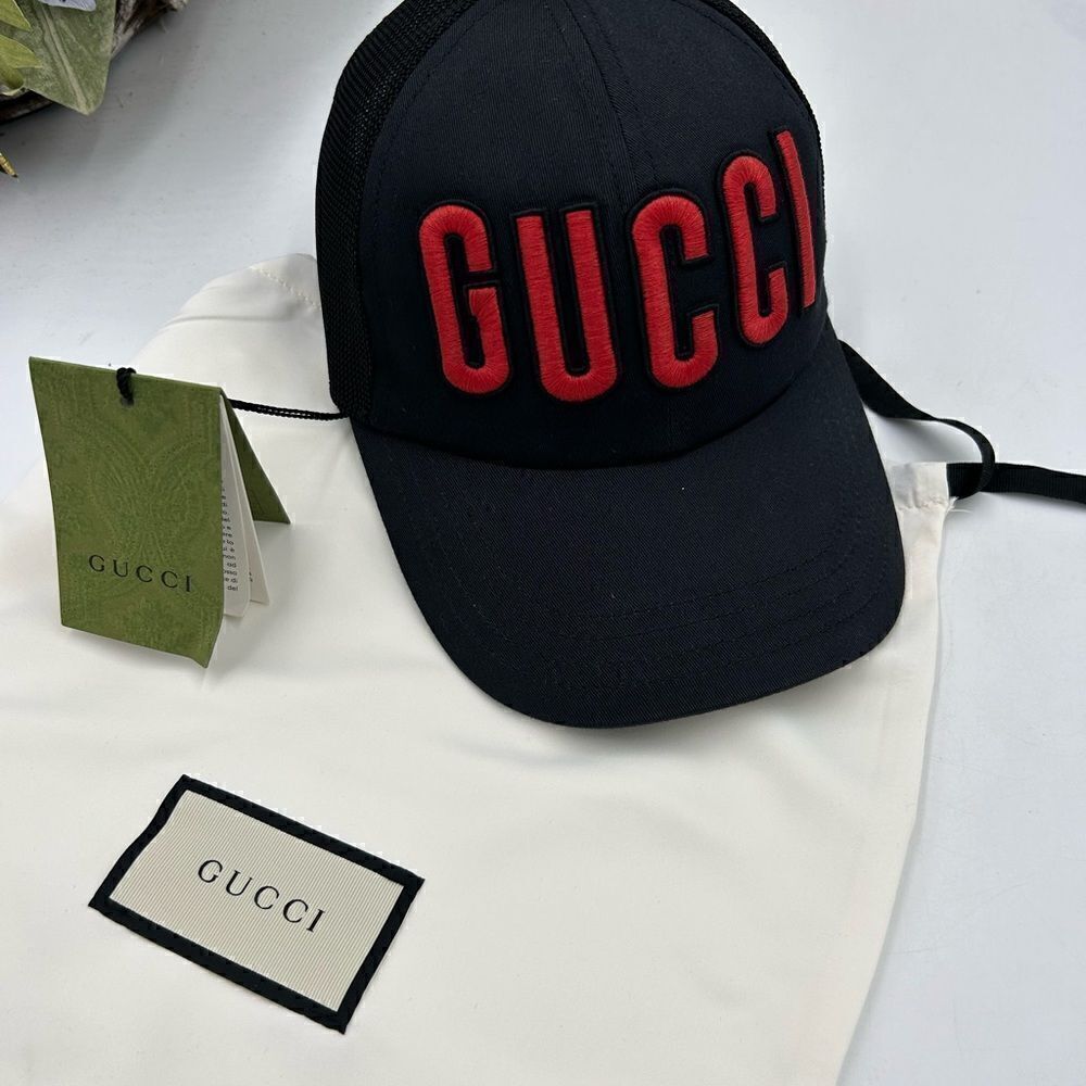 Unisex Gucci embroidered baseball cap size extra small adjustable made in Italy - Picture 2 of 8